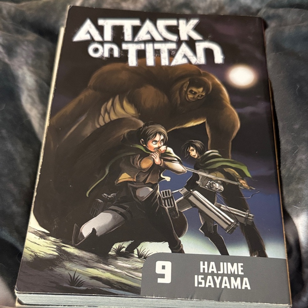 Attack on Titan Vol. 9